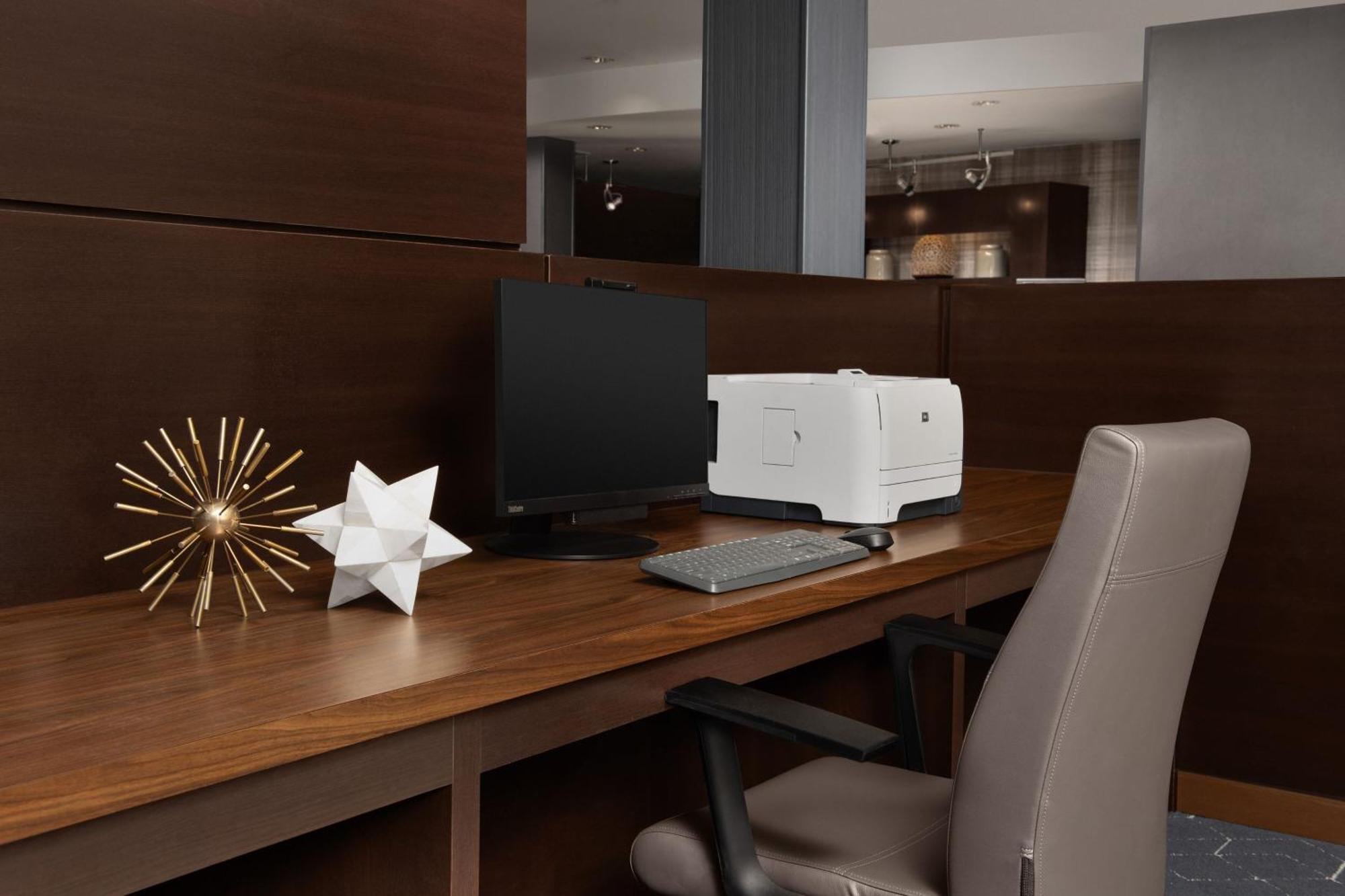 Courtyard By Marriott Dothan Exteriör bild